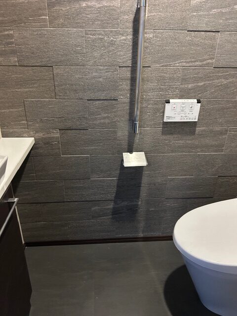 壁面にエコカラット貼り